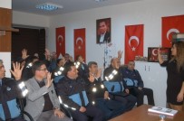 BEDEN DILI - Mersin Büyükşehir Belediyesi Zabıtasına İşaret Dili Eğitimi