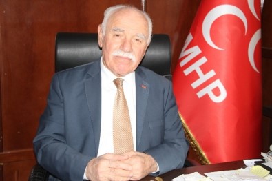 MHP'li Başkan Erdem, 'Anayasa Birlik Ve Beraberliğimizin Bir Simgesi Olacak'