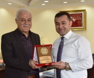NIHAT HATIPOĞLU - Nihat Hatipoğlu, Başkan Yücel'i Ziyaret Etti