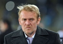 HAMZA HAMZAOĞLU - Prosinecki'ye Azerbaycan'dan İzin Çıkmadı