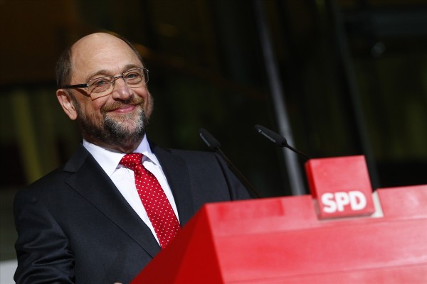 Merkel'in rakibi belli oldu