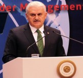 KÜRESEL BARIŞ - Başbakan'dan 'Duvar' Eleştirisi