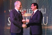ELİF GÜVENDİK - Başkan Ak'a 15 Temmuz 'Yerel Direniş Ödülü'