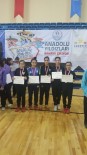 CENGIZ ERGÜN - Manisa'da Bir Başarı Da Badmintondan