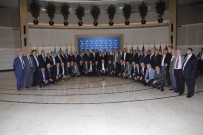 KONYAALTI SAHİLİ - Türel Açıklaması 'Projelerimiz Esnafı Canlandıracak'