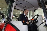 YAKIT TÜKETİMİ - Başbakan Yardımcısı Mehmet Şimşek, Traktör Sürücü Koltuğuna Oturdu
