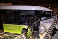 Karda Kayan Halk Otobüsü Duvara Girdi Açıklaması 1 Yaralı