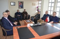 OSMAN GÜVEN - Kaymakam Güven'den AK Parti'ye Ziyaret