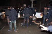 ALKOLLÜ SÜRÜCÜ - Trafik Magandaları 6 Araca Çarptıktan Sonra Polisi Peşine Taktı