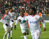 Antalya Derbisinde Kazanan Antalyaspor
