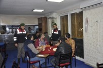 SİGARA İÇİLMEZ - Manavgat'ta Kumar Baskını