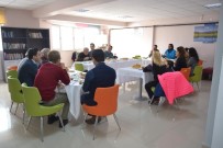 KARAHISAR - Karahisar Gençlik Merkezi Eğitmenleri Bir Araya Geldi