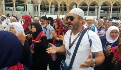 Kabe'de umrecilerden Türkiye için 'Evet' duası
