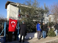 BAHRI TIRYAKI - Şehit Ateşi İzmir'e Düştü