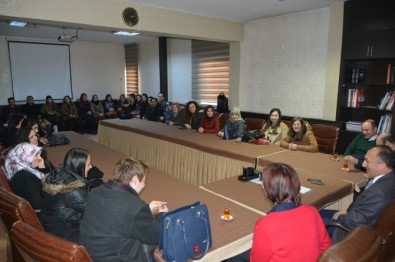 Ardahan'a Yeni Atanan Öğretmenlerden Başkan Köksoy'a Ziyaret