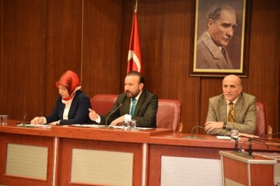 İzmit Belediyesi 2017 Yılı İlk Meclis Toplantısı Yapıldı