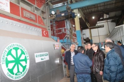 Kaymakam Üçer, Şeker Fabrikasında İncelemelerde Bulundu