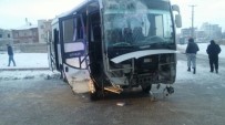 NIĞDE MERKEZ - Okul Servisi Kaza Yaptı Açıklaması 11 Yaralı
