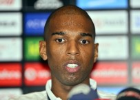 RYAN BABEL - Ryan Babel Açıklaması 'Forvet Olarak Oynamak Da Benim İçin Büyük Gurur'