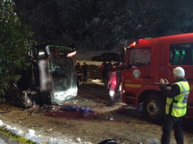Bartın'da 3 Kişinin Öldüğü Otobüs Kazası Güvenlik Kamerasında