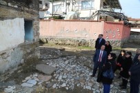 Başkan Özakcan, Memiş Ağa Konağı'nı Ziyaret Etti