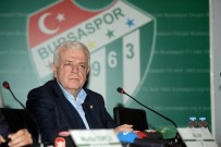 Tomas Necid Kiralandı