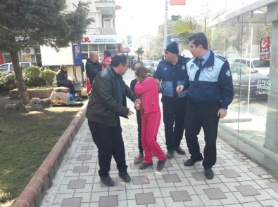 Turgutlu'da Dilenen Çocuklarla İlgili Zabıtadan Çalışma