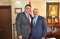TÜRKIYE BELEDIYELER BIRLIĞI - Antalya ESOB Başkanı Dere, Başkan Dinçer'i Fuara Davet Etti