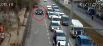 ALİ FUAT CEBESOY - Gaziantep'te Aracın Yayaya Çarptığı Kaza Güvenlik Kamerasında