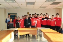 BAŞTÜRK - Gençler İstedi Başkan Şirin Yaptı