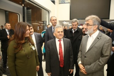 Kayseri Milletvekili Ve Enerji Ve Tabi Kaynaklar Önceki Bakanı Taner Yıldız, Melikgazi'de