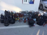 Polis Zulayı Patlattı Açıklaması 600 Şişe Kaçak İçki Ve 7 Bin 500 Paket Kaçak Sigara Ele Geçirildi
