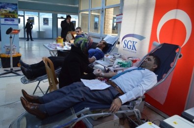 SGK'dan Kan Bağışı Kampanyasına Destek