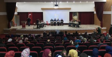 Adıyaman İmam Hatip Ortaokulunda Münaza Yarışması