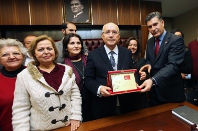 CHP Etimesgut Yönetiminden Yaşar'a Teşekkür Ziyareti