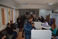 KİMLİK DEĞİŞTİRME - Nüfus Müdürlüklerinde Yeni Kimlik Kartı Kuyruğu