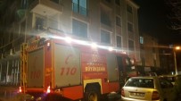 4 Katlı Binanın Çatısında Çıkan Yangın Korkuttu