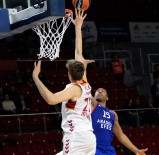 Anadolu Efes, Aslan'ı Devirdi