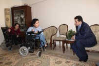 FATİH MEHMET ERKOÇ - Engelli Kardeşlere Doğum Günü Sürprizi