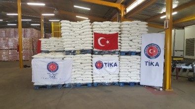 TİKA'dan Namibya'da Kuene Bölgesi'ne Gıda Yardımı