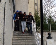 'Banka Görevlisiyiz' Deyip Dolandırdılar