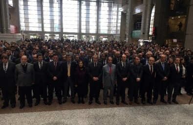 İzmir Şehitleri İçin İstanbul Adliyesinde Tören Düzenlendi