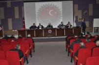 İZZET ÇELİK - Karabük Belediyesi 2017 Yılının İlk Meclis Toplantısını Gerçekleştirdi