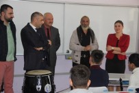 TARIK MENGÜÇ - Şarkıcı Tarık Mengüç Kırklareli'nde Öğrencilerle Buluştu