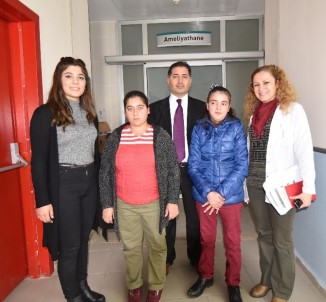 Tarsus'ta Engelli Ve Çocuklara Anestezi Altında Diş Tedavisi