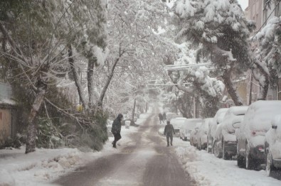 Balıkesir Karla Kaplandı