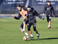 NECIP UYSAL - Beşiktaş, İkinci Yarı Hazırlıklarına Devam Ediyor