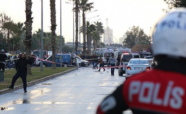 İzmir Adliyesi'nden 5 personel gözaltında