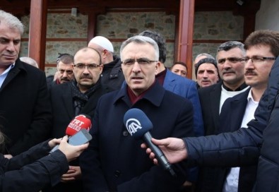 Bakan Ağbal, Restorasyonu Tamamlanan Konursu Ulu Camii'ni İnceledi