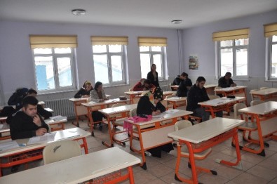 Bozüyük'te Açık Ortaokul Ve Lise Sınavları Yapıldı